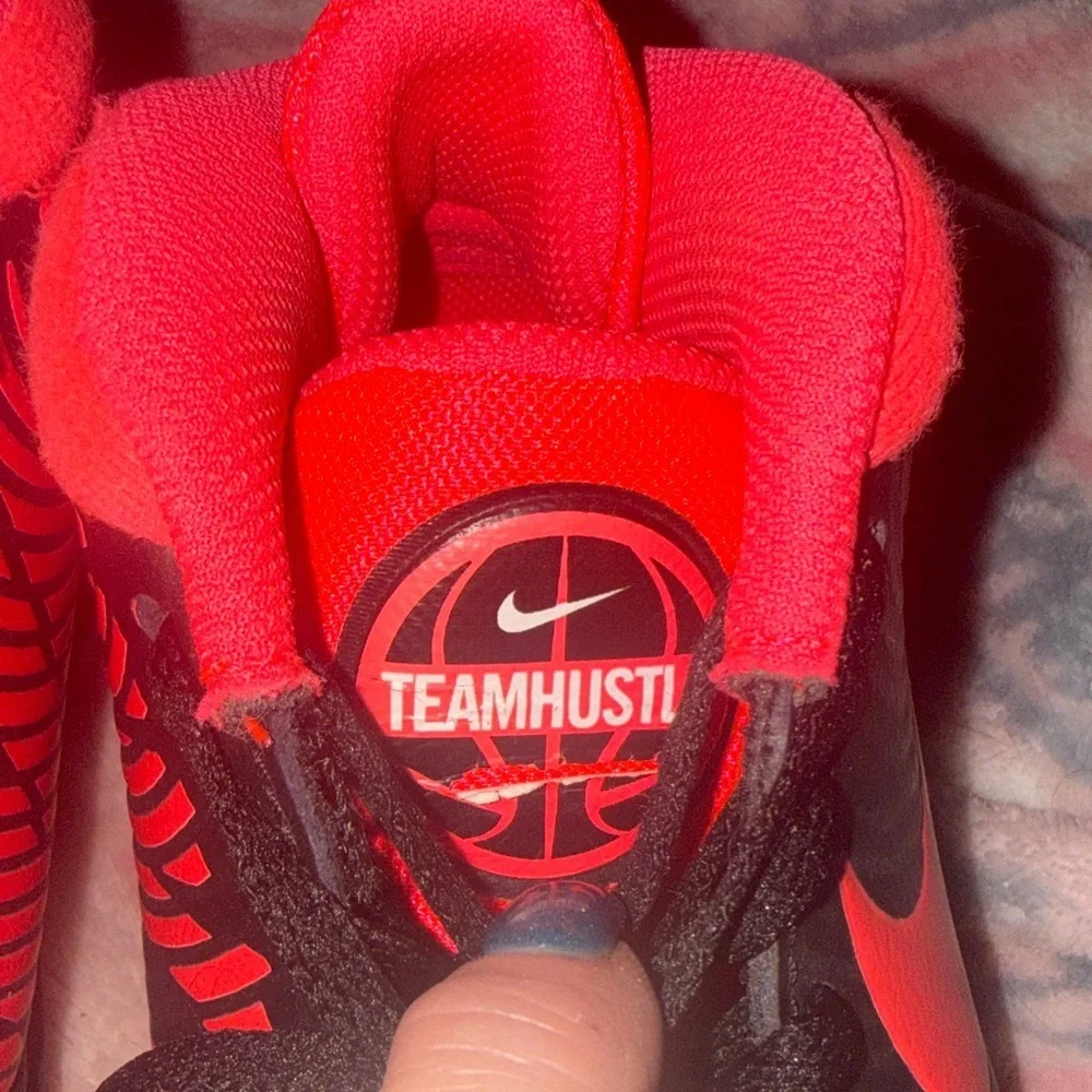 Nike Kids' Black and Neon Pink Basketball Sneakers